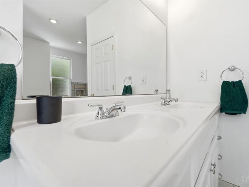 1730 Fairfax Avenue, Cincinnati, OH 45207 Photo 33