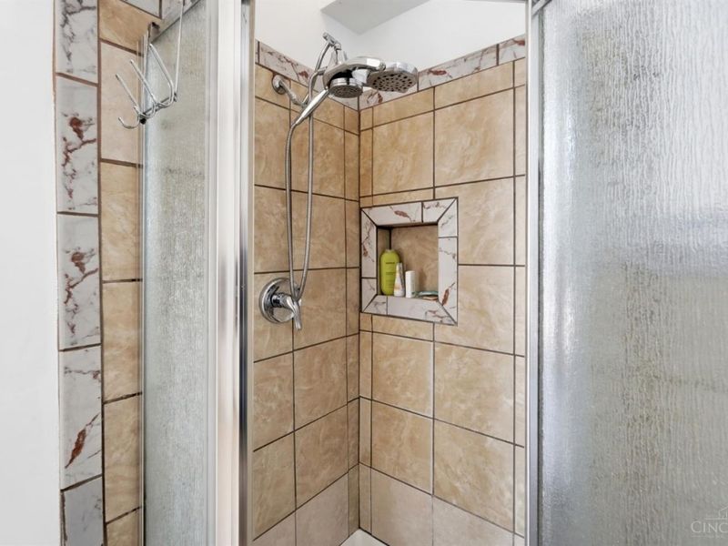 1730 Fairfax Avenue, Cincinnati, OH 45207 Photo 36