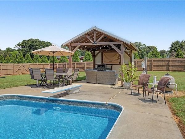 228 Pea Ridge Road , Rockmart, GA 30153