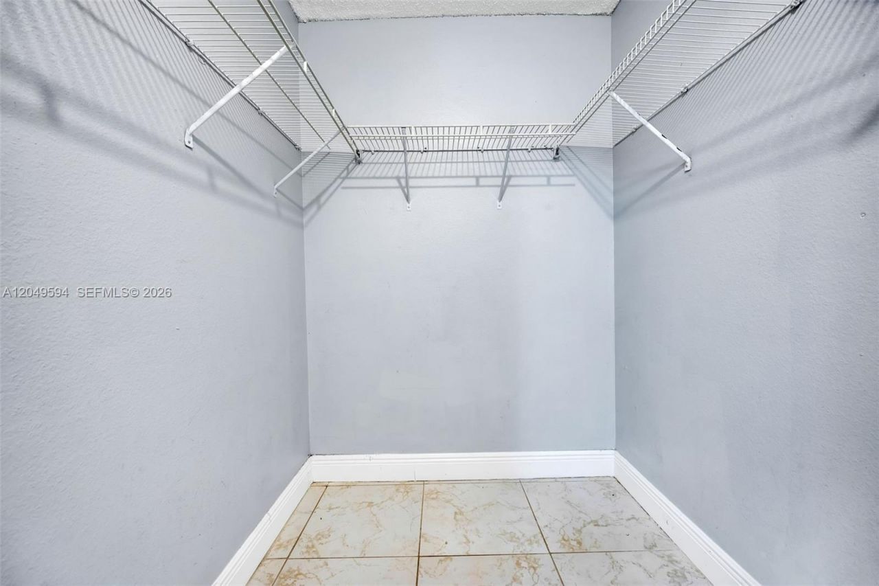 15560 SW 104th Ter, Unit 611, Miami, FL 33196 Photo