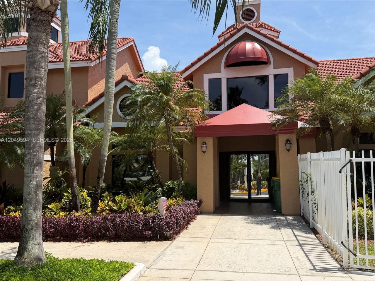 15560 SW 104th Ter, Unit 611, Miami, FL 33196 Photo