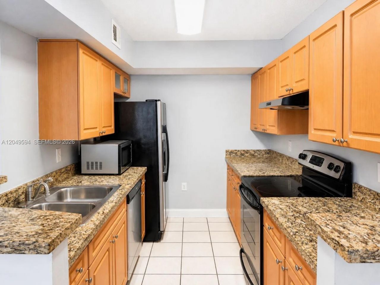 15560 SW 104th Ter, Unit 611, Miami, FL 33196 Photo