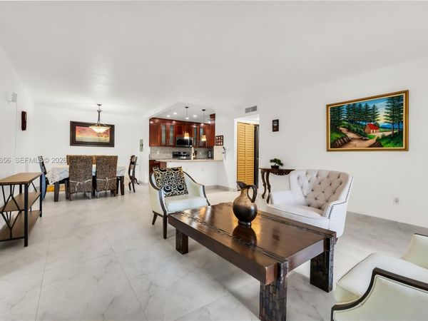 8660 SW 149th Ave , Unit 205, Miami, FL 33193