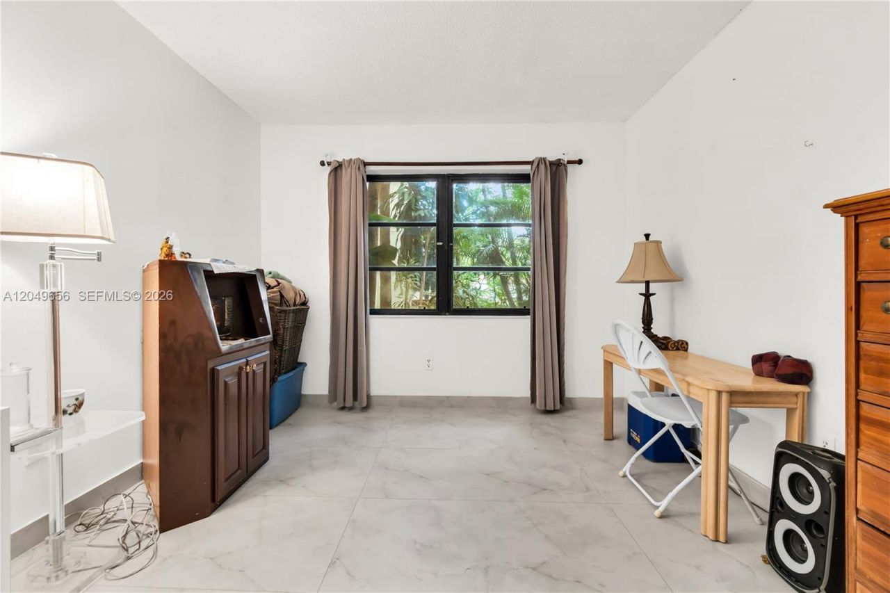8660 SW 149th Ave , Unit 205, Miami, FL 33193 Photo