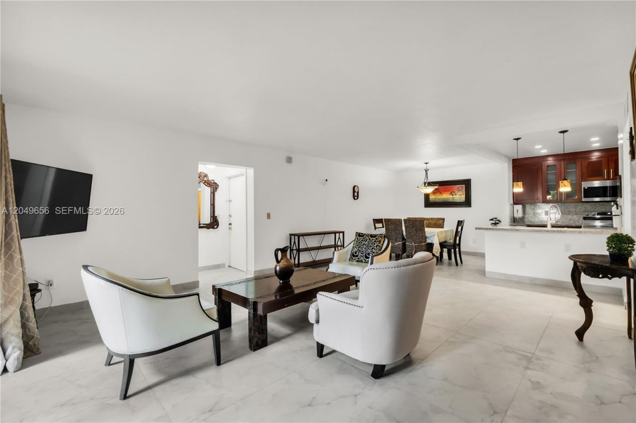 8660 SW 149th Ave , Unit 205, Miami, FL 33193 Photo