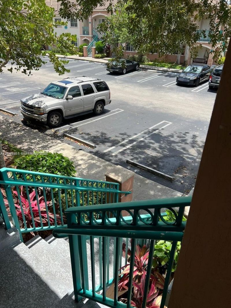 2911 SE 13th Rd , Unit 204-40, Homestead, FL 33035 Photo