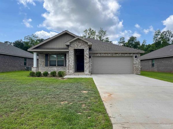 6351 Burrow Ln, Pensacola, FL 32526