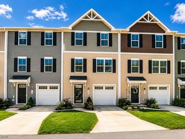 115 Palm Court , Painesville Twp, OH 44077