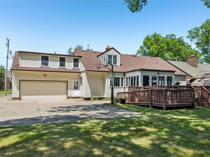 2382 Riverside Drive, Cleveland, OH 44107 Photo 37