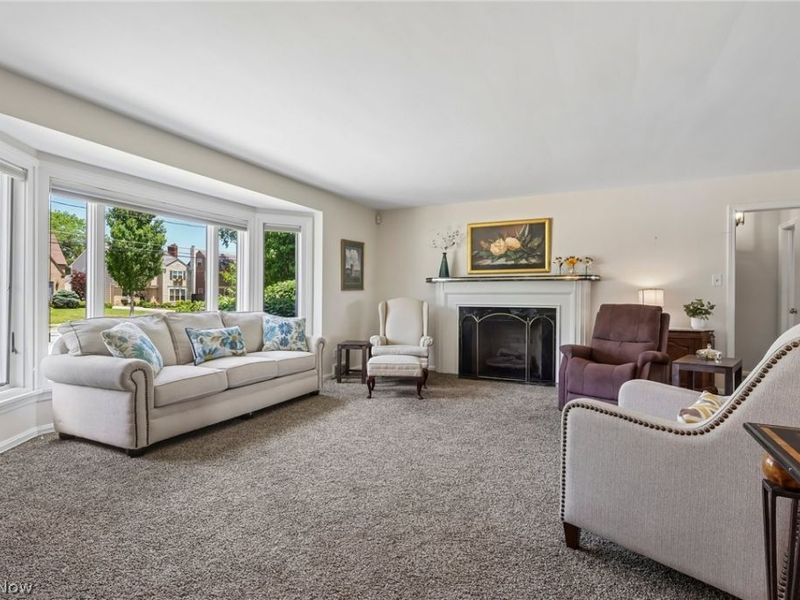 2382 Riverside Drive, Cleveland, OH 44107 Photo 4