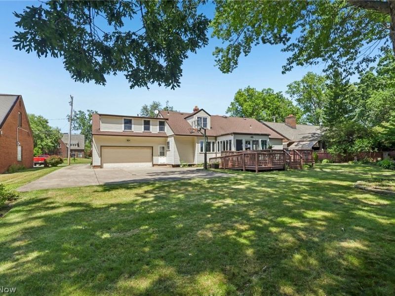 2382 Riverside Drive, Cleveland, OH 44107 Photo 40