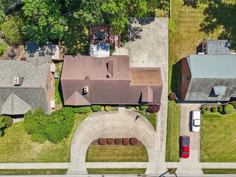 2382 Riverside Drive, Cleveland, OH 44107 Photo 41