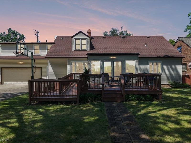 2382 Riverside Drive, Cleveland, OH 44107 Photo 47
