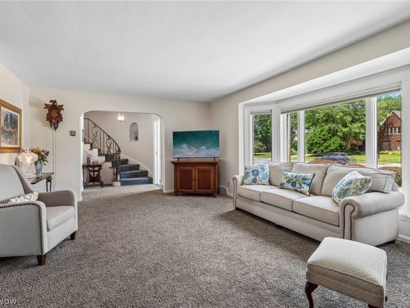 2382 Riverside Drive, Cleveland, OH 44107 Photo 5