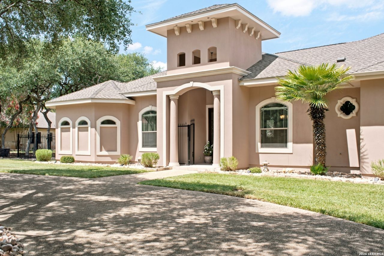21942 Paseo Corto Dr, Garden Ridge, TX 78266 Main Photo