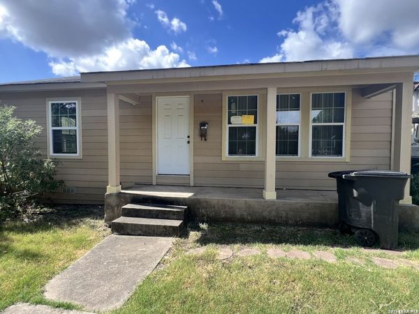 222 GOLDEN CROWN DR, San Antonio, TX 78223