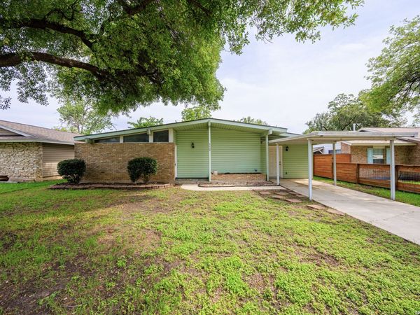 4402 BRIGHT SUN ST, San Antonio, TX 78217