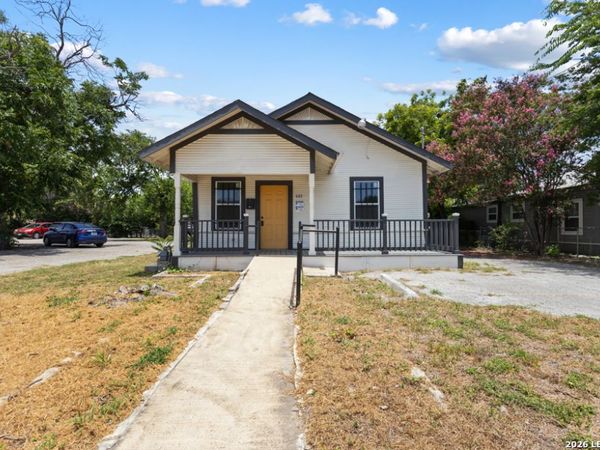 843 CULEBRA RD, San Antonio, TX 78201
