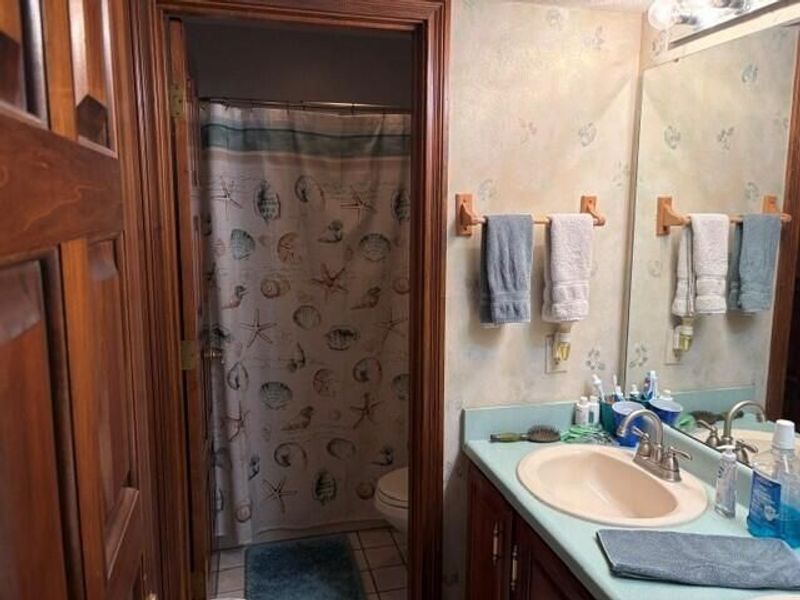 2045 Canterbury Court, Troy, OH 45373 Photo 17