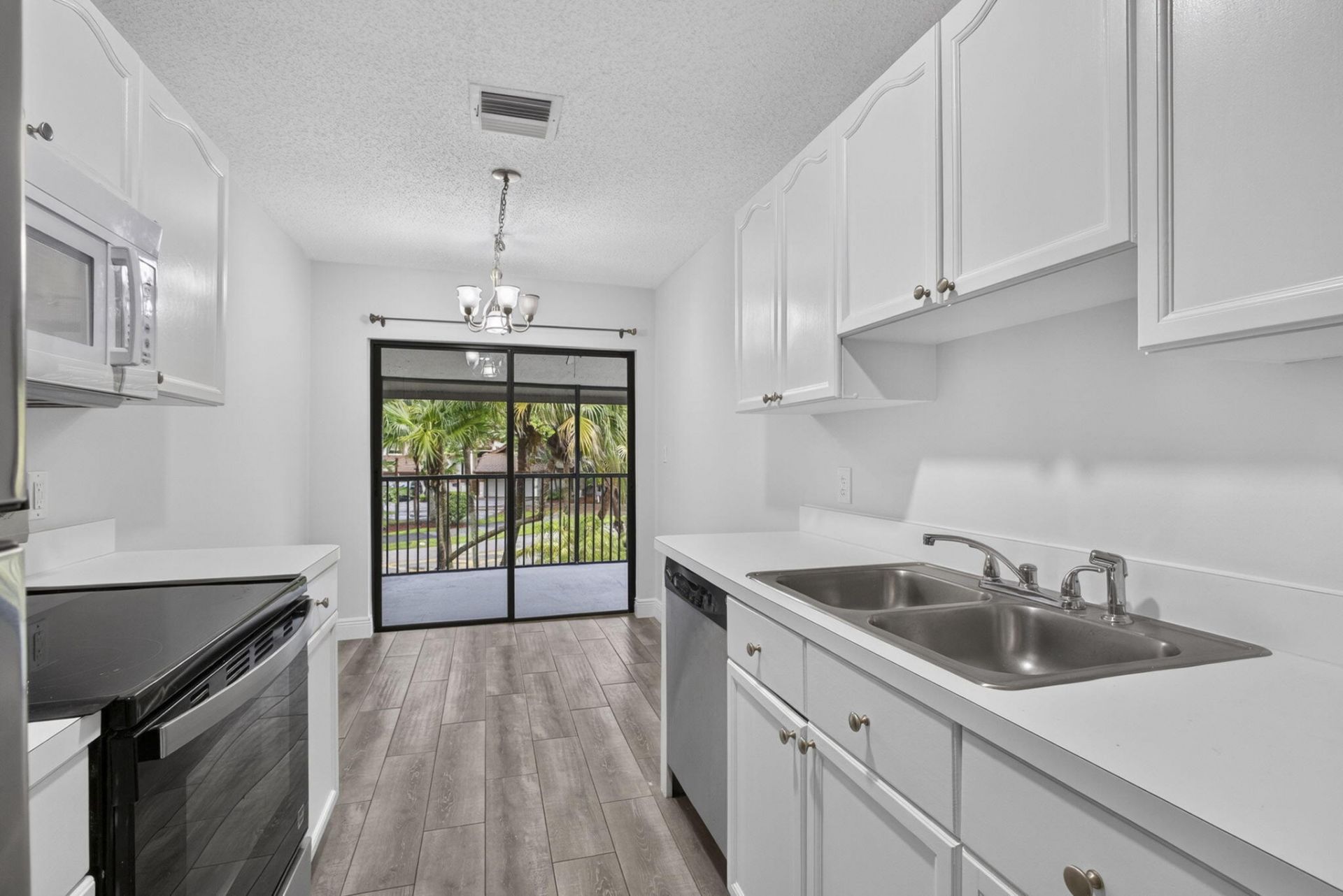 12708 Shoreline Drive, Unit F, Wellington, FL 33414 Photo