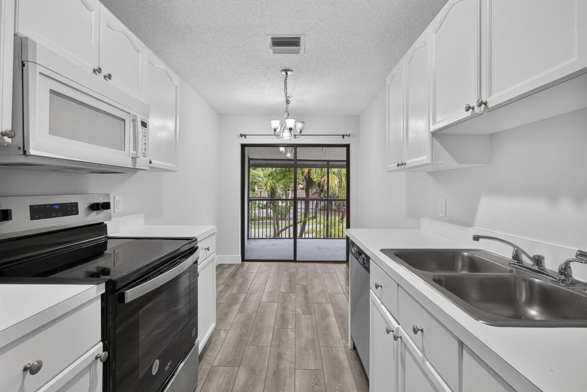 12708 Shoreline Drive, Unit F, Wellington, FL 33414 Photo
