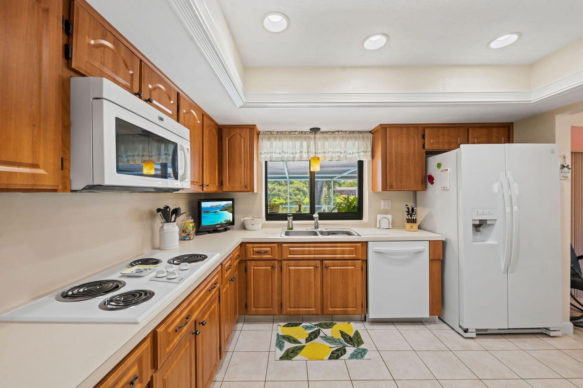 1720 NW 105th Avenue, Pembroke Pines, FL 33026 Photo