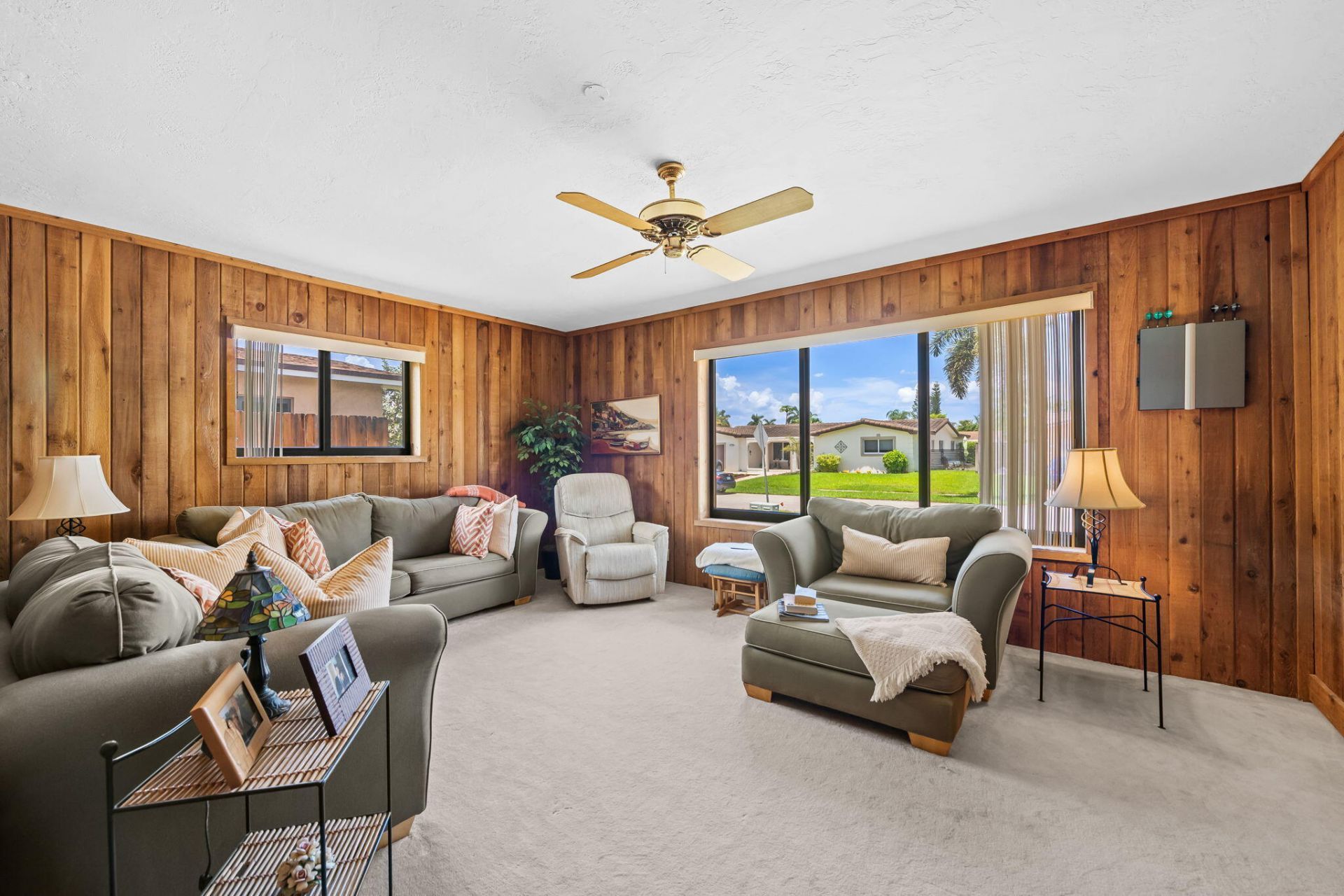 1720 NW 105th Avenue, Pembroke Pines, FL 33026 Photo