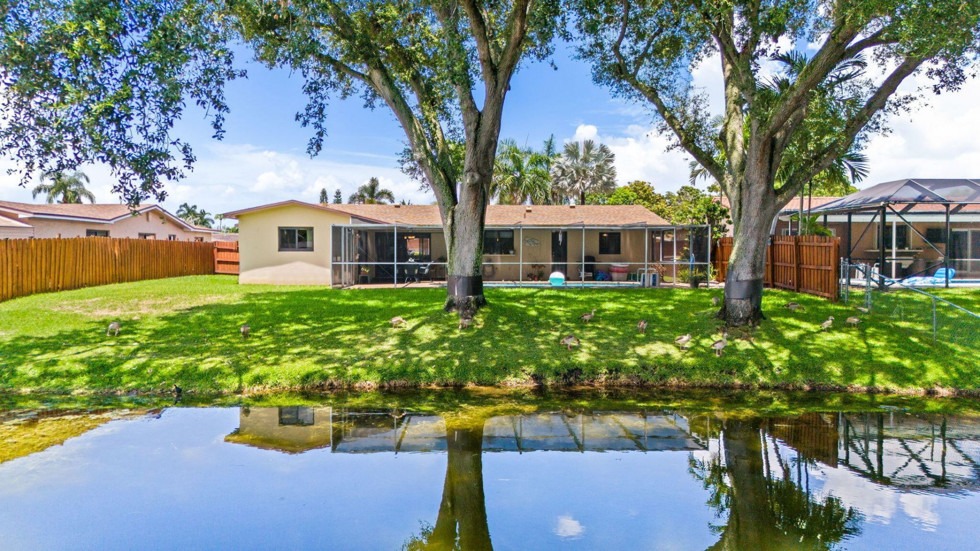 1720 NW 105th Avenue, Pembroke Pines, FL 33026 Photo