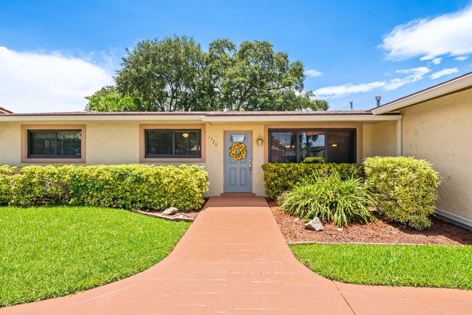 1720 NW 105th Avenue, Pembroke Pines, FL 33026 Photo