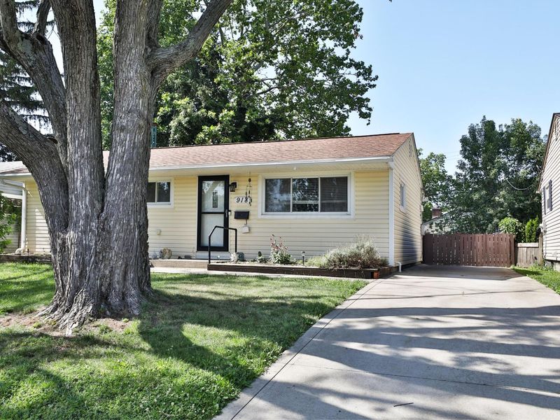918 Minerva Avenue, Columbus, OH 43229 Photo 2