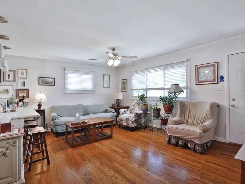 918 Minerva Avenue, Columbus, OH 43229 Photo 4