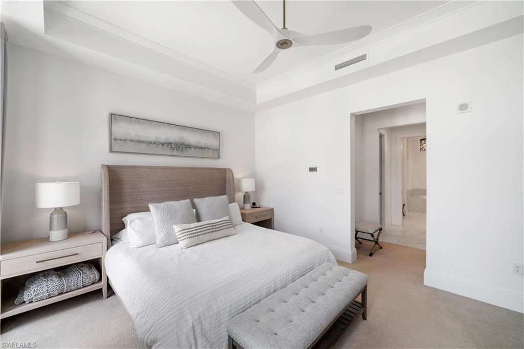 875 6th Ave S, Unit 304, Naples, FL 34102 Photo