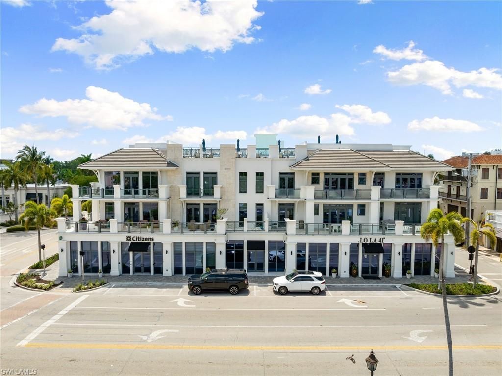 875 6th Ave S, Unit 304, Naples, FL 34102 Photo