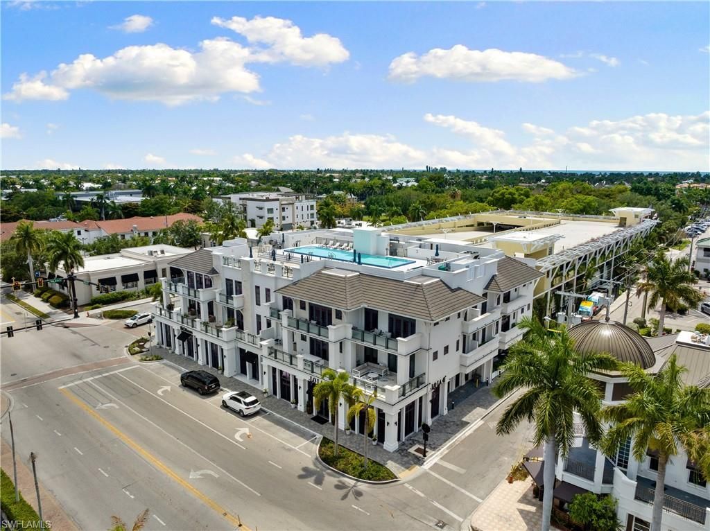 875 6th Ave S, Unit 304, Naples, FL 34102 Photo