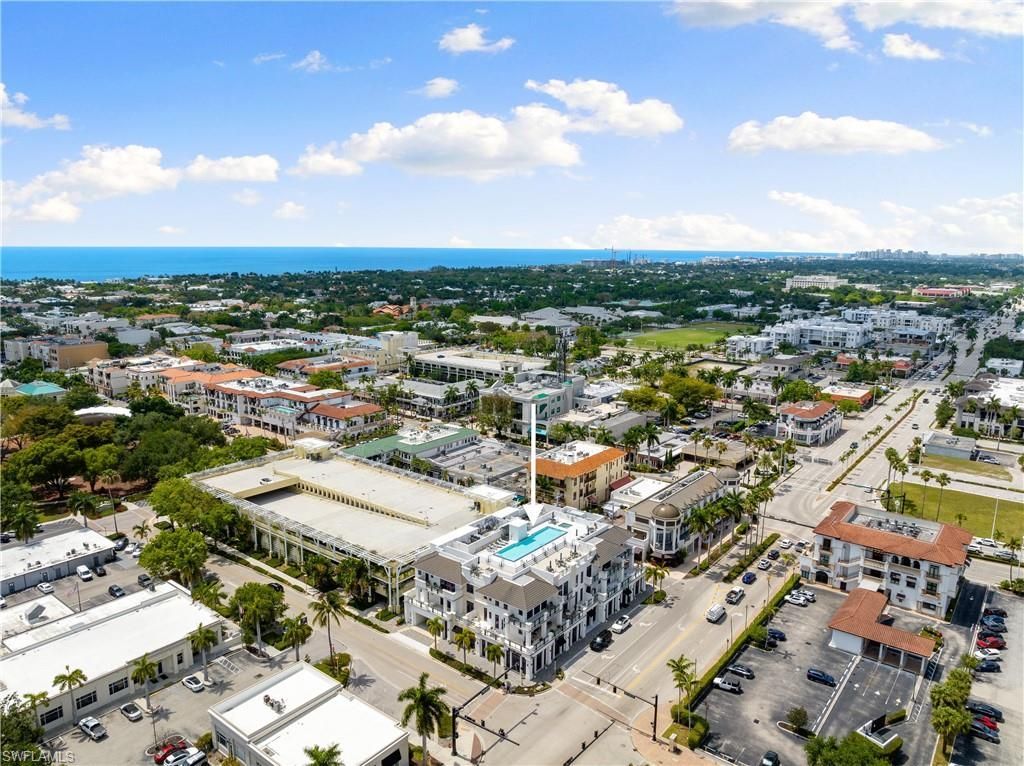 875 6th Ave S, Unit 304, Naples, FL 34102 Photo