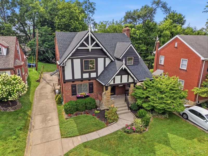 3863 Drakewood Drive, Cincinnati, OH 45209 Photo 28
