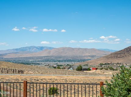635 Valle Verde Drive, Sparks, NV 89441 Photo