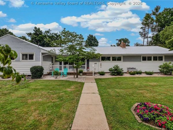 815 Sycamore Street, Ravenswood, WV 26164