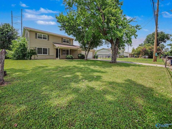 10022 Strong Drive SE, Huntsville, AL 35803
