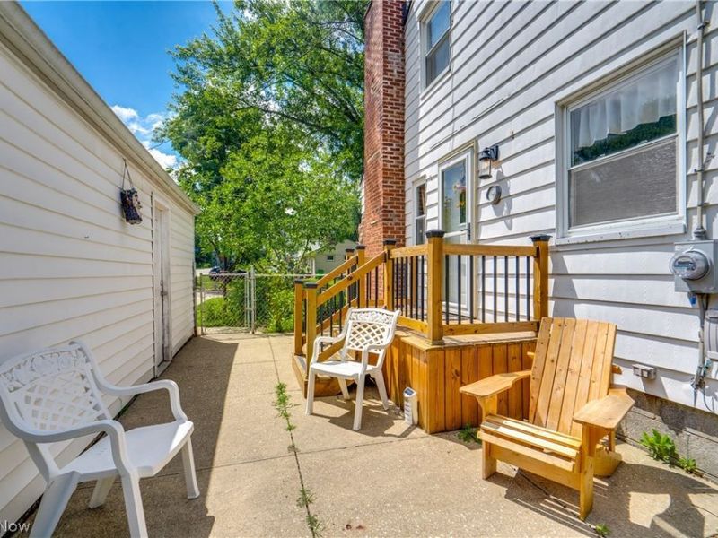 251 9th Street NE, Barberton, OH 44203 Photo 20
