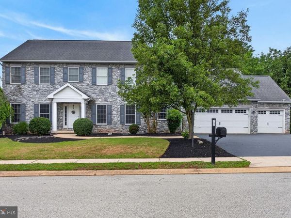 5000 GOLDENS PATH, YORK, PA 17408