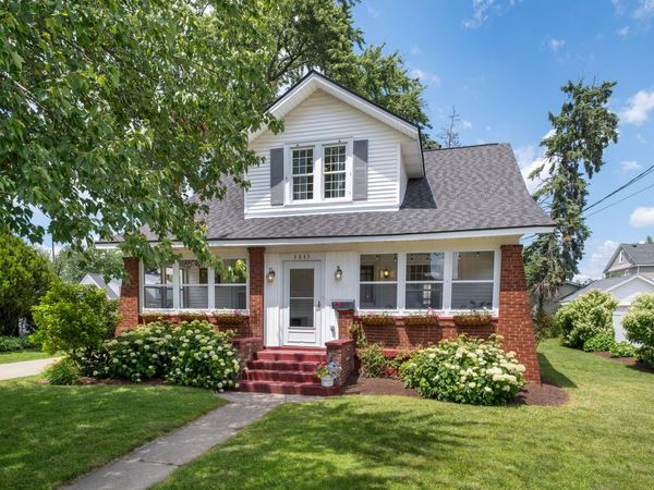 3843 Superior Street SW, Grandville, MI 49418