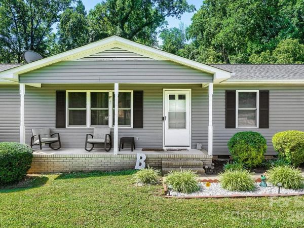 2601 Lynn Drive, Gastonia, NC 28054