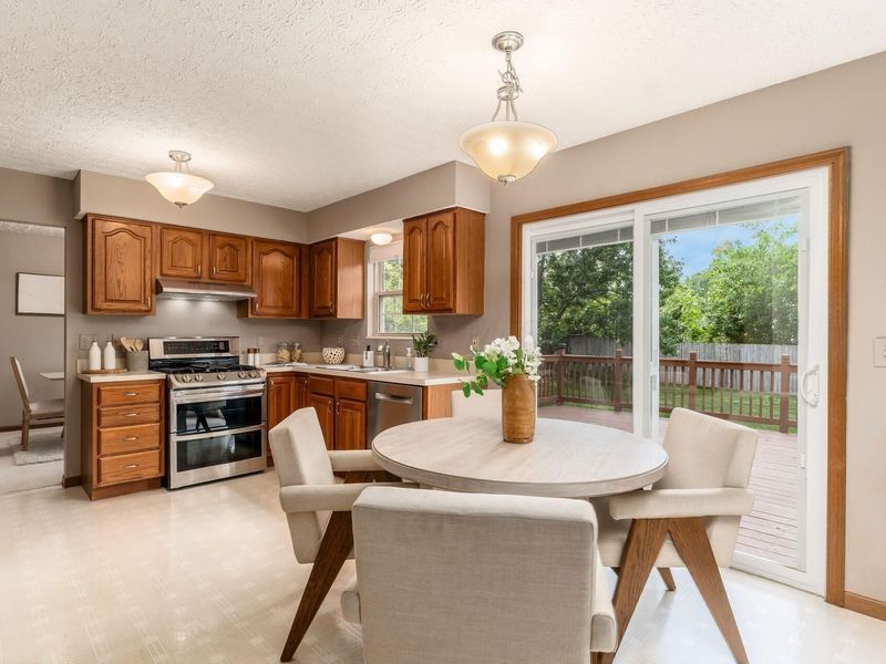 615 Rambling Brook Drive, Pickerington, OH 43147 Photo 19