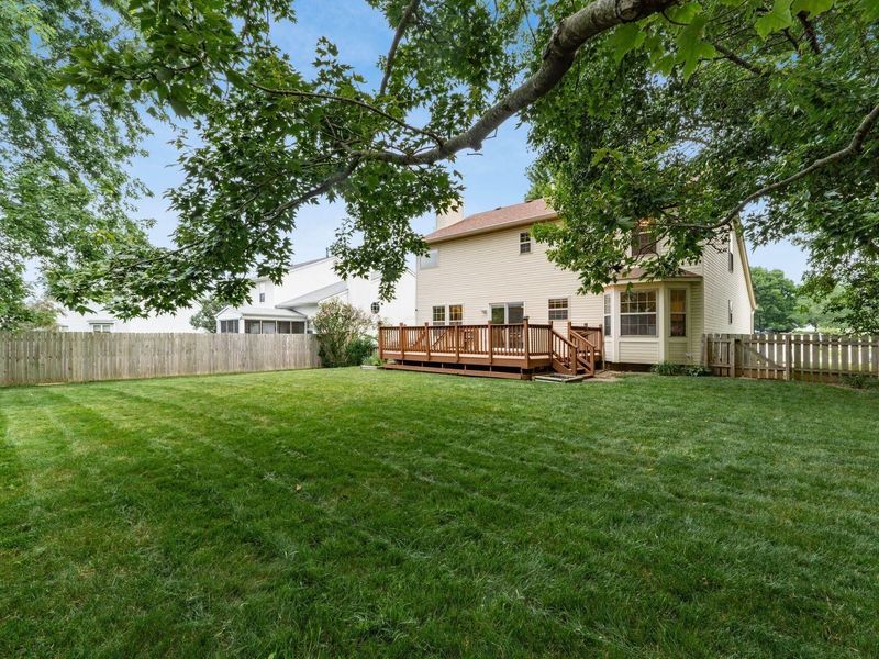 615 Rambling Brook Drive, Pickerington, OH 43147 Photo 3