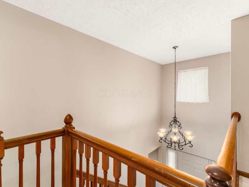 615 Rambling Brook Drive, Pickerington, OH 43147 Photo 32