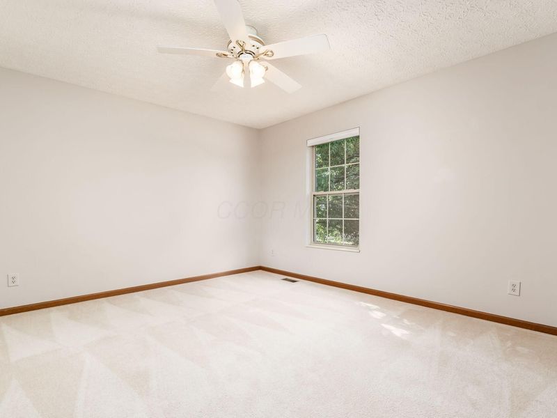 615 Rambling Brook Drive, Pickerington, OH 43147 Photo 44