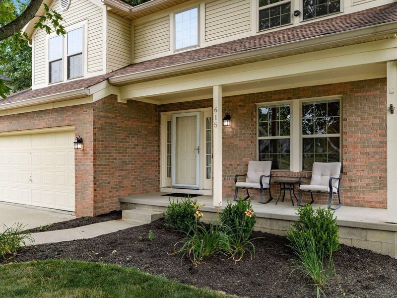 615 Rambling Brook Drive, Pickerington, OH 43147 Photo 6