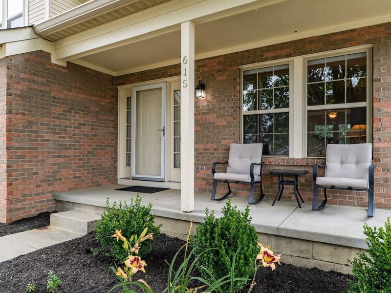 615 Rambling Brook Drive, Pickerington, OH 43147 Photo 7