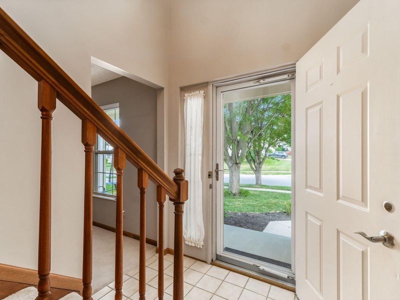 615 Rambling Brook Drive, Pickerington, OH 43147 Photo 8